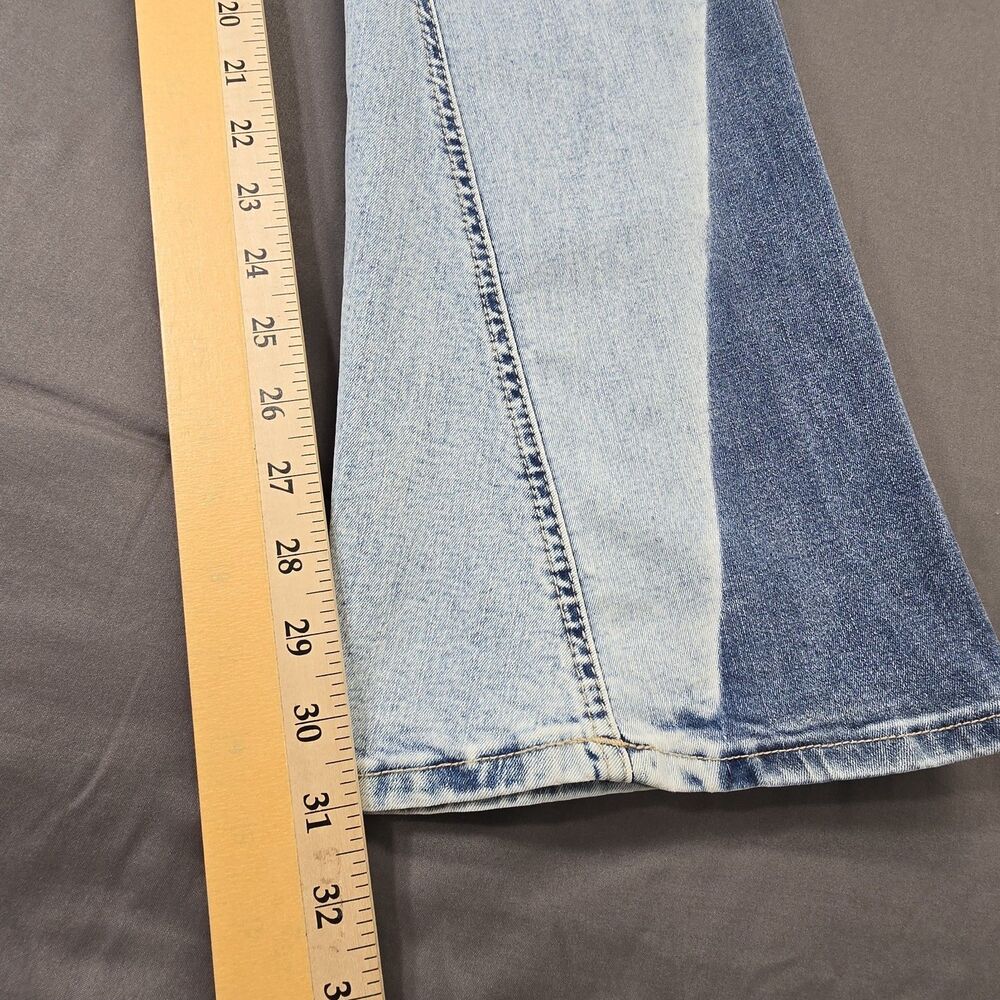 True Religion Joey Mid Rise Two-tone Flap Flare Womens Jeans Size 28 NEW - Picture 8 of 16